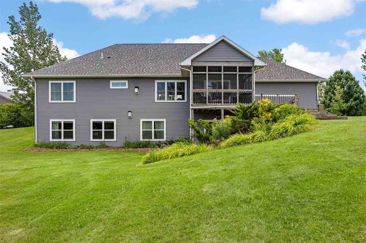 3352 Southridge Drive Amana IA 52203