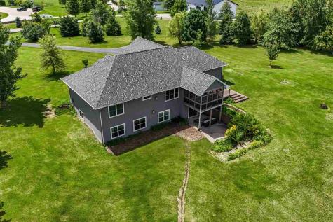 3352 Southridge Drive Amana IA 52203
