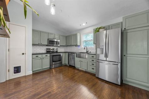 1953 Lakeside Drive Iowa City IA 52240