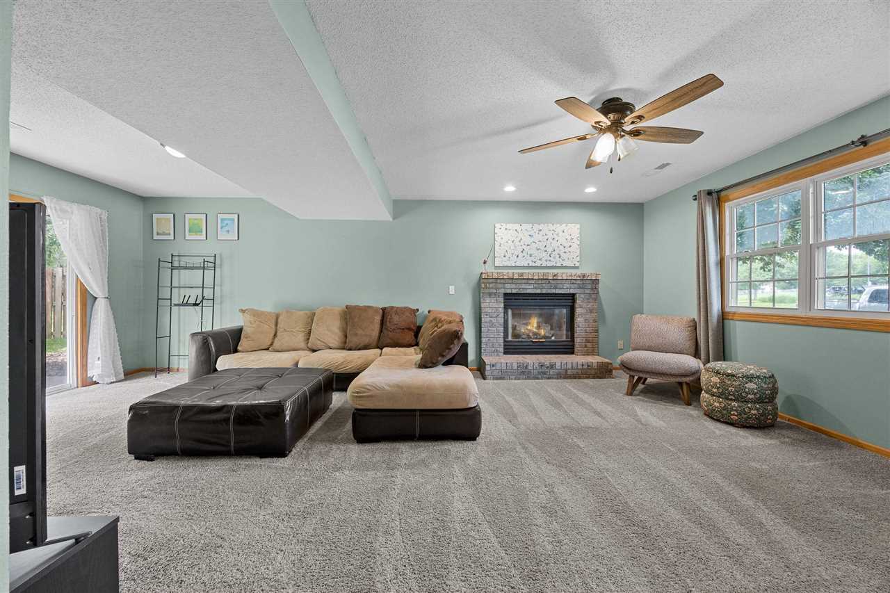 1953 Lakeside Drive Iowa City IA 52240