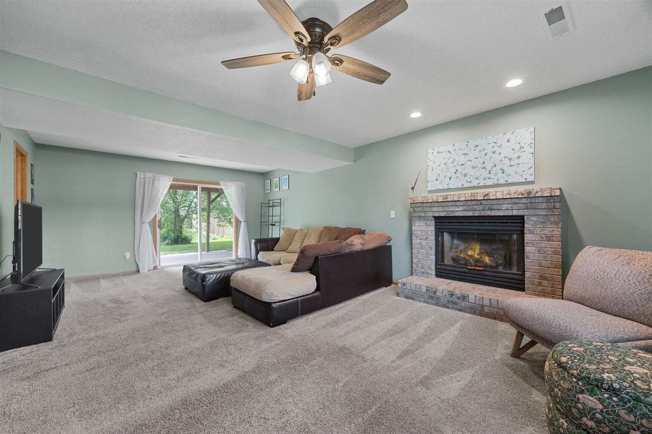 1953 Lakeside Drive Iowa City IA 52240