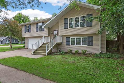 1953 Lakeside Drive Iowa City IA 52240