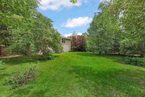 1953 Lakeside Drive Iowa City IA 52240