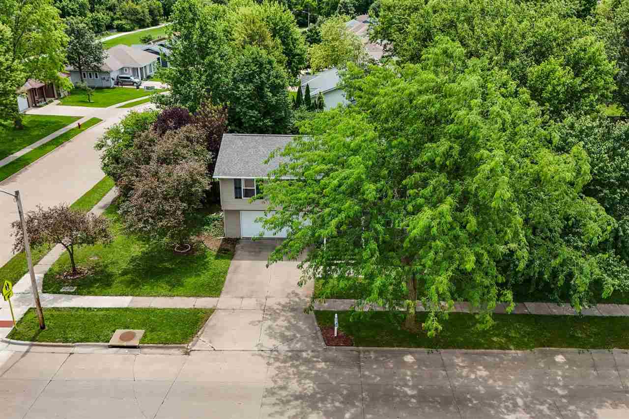1953 Lakeside Drive Iowa City IA 52240