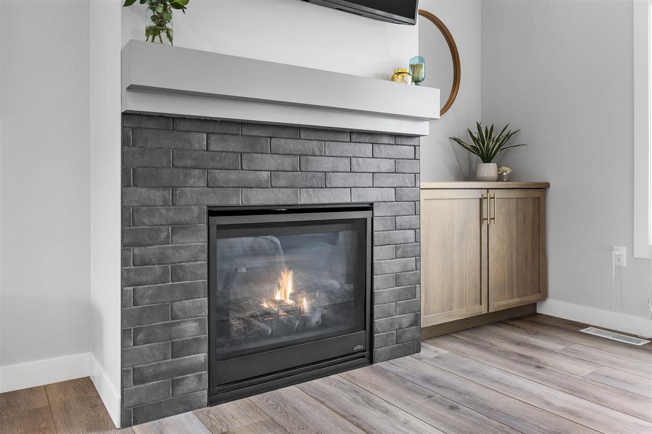 1244 Kona Circle Coralville IA 52241