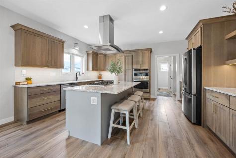 1244 Kona Circle Coralville IA 52241