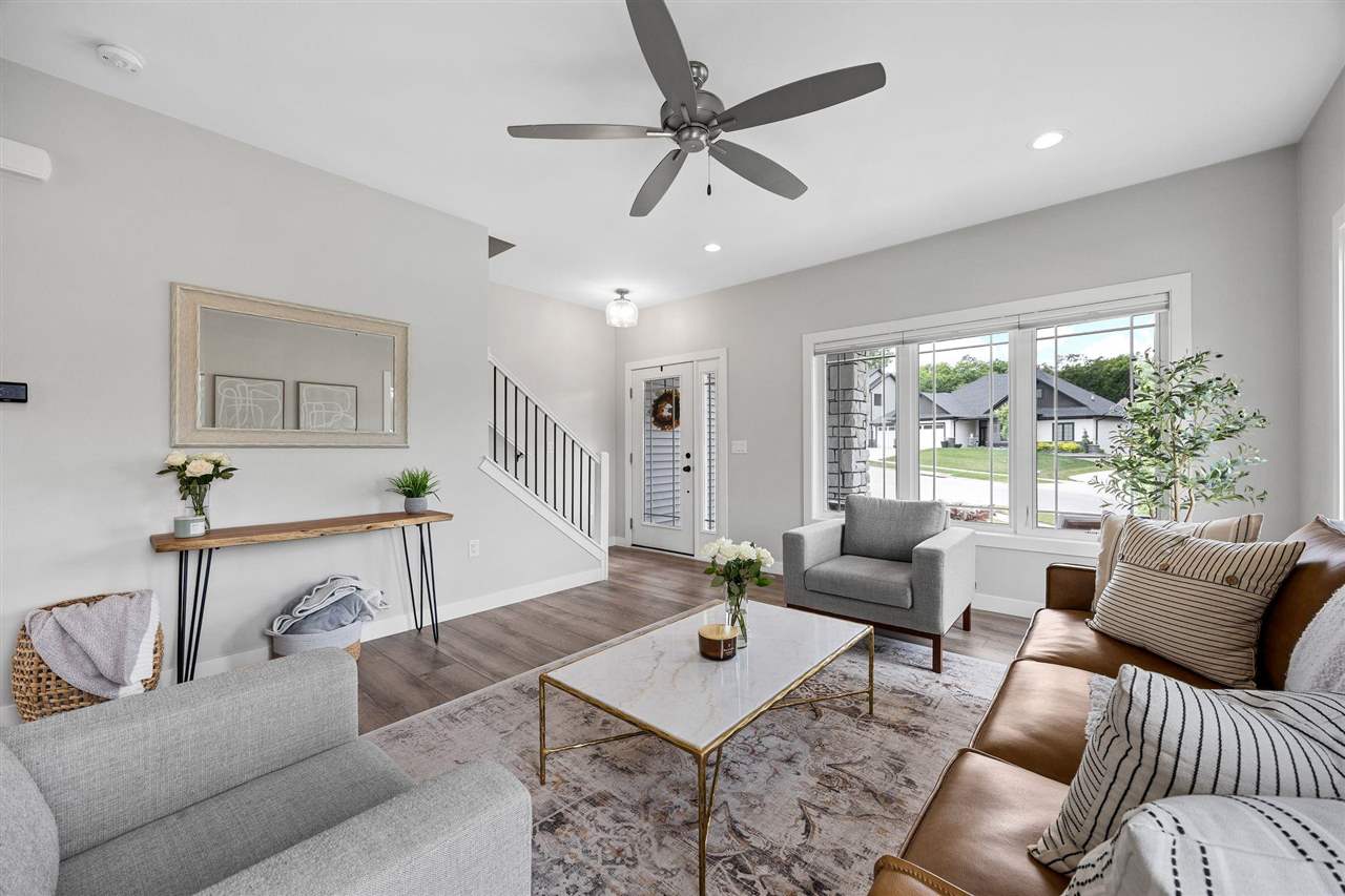 1244 Kona Circle Coralville IA 52241