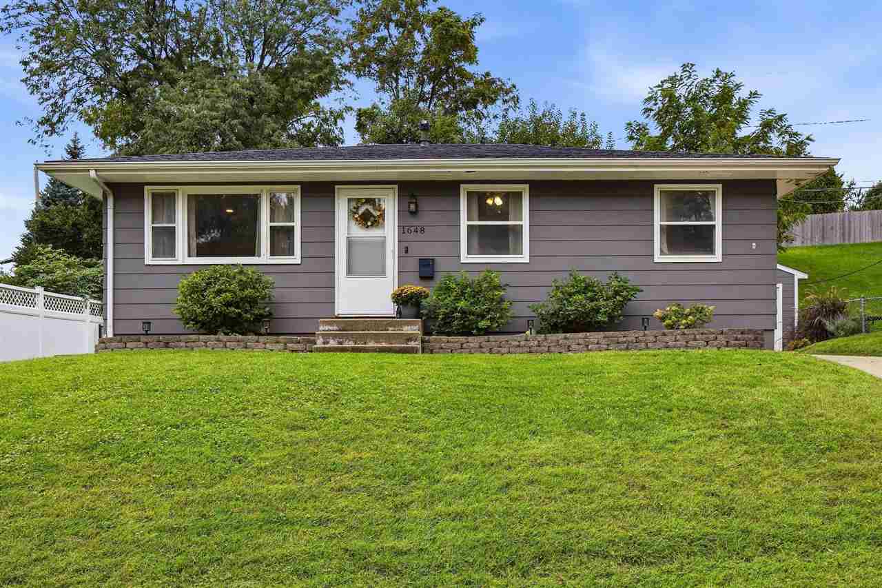 1648 24th Street NW Cedar Rapids IA 52405