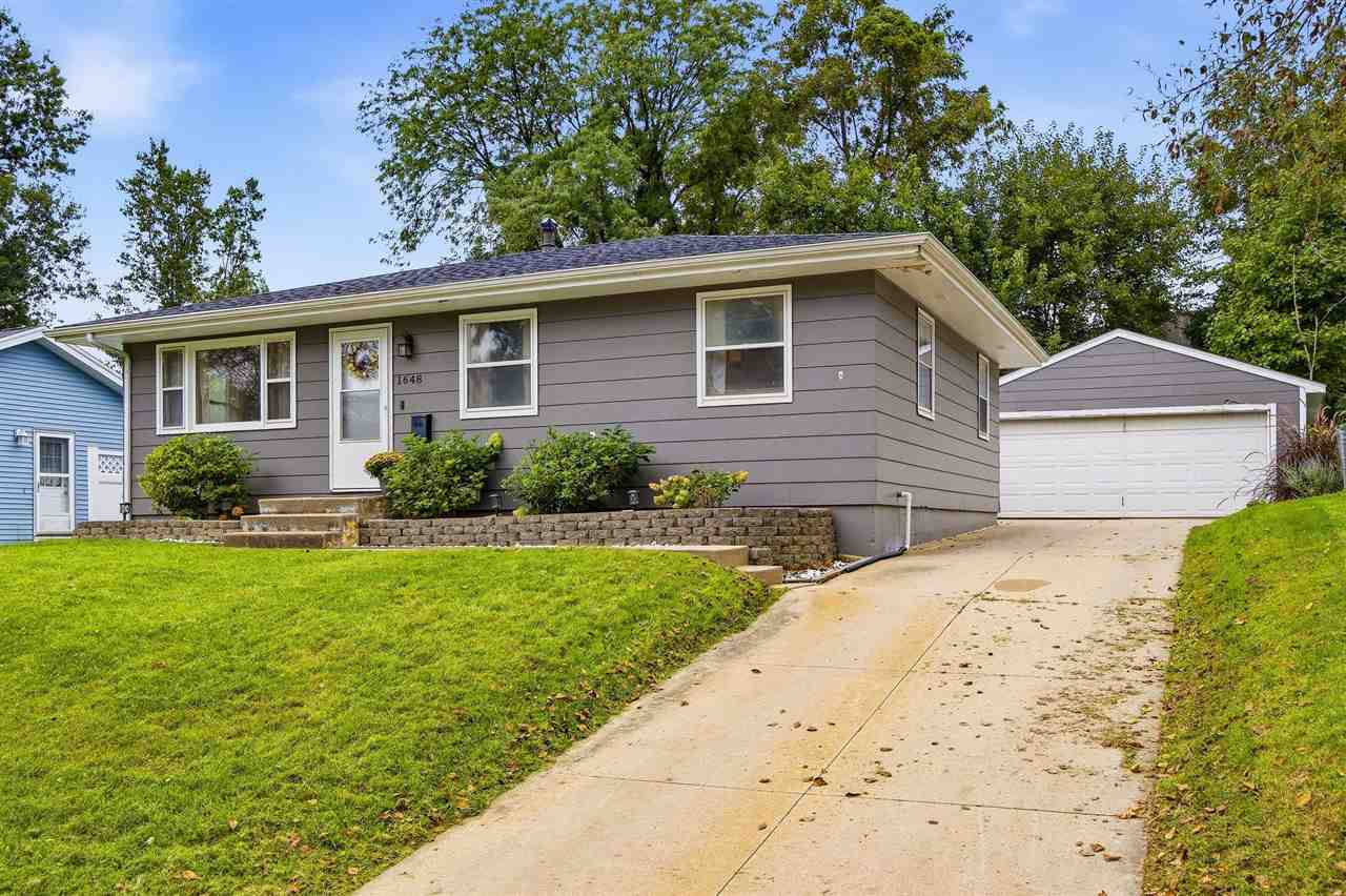 1648 24th Street NW Cedar Rapids IA 52405