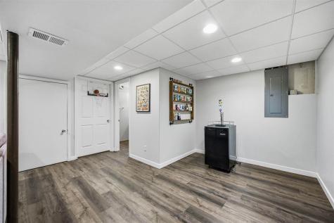 1648 24th Street NW Cedar Rapids IA 52405