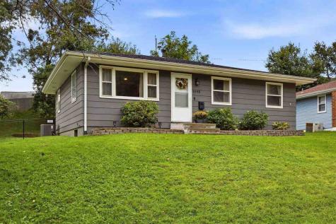 1648 24th Street NW Cedar Rapids IA 52405