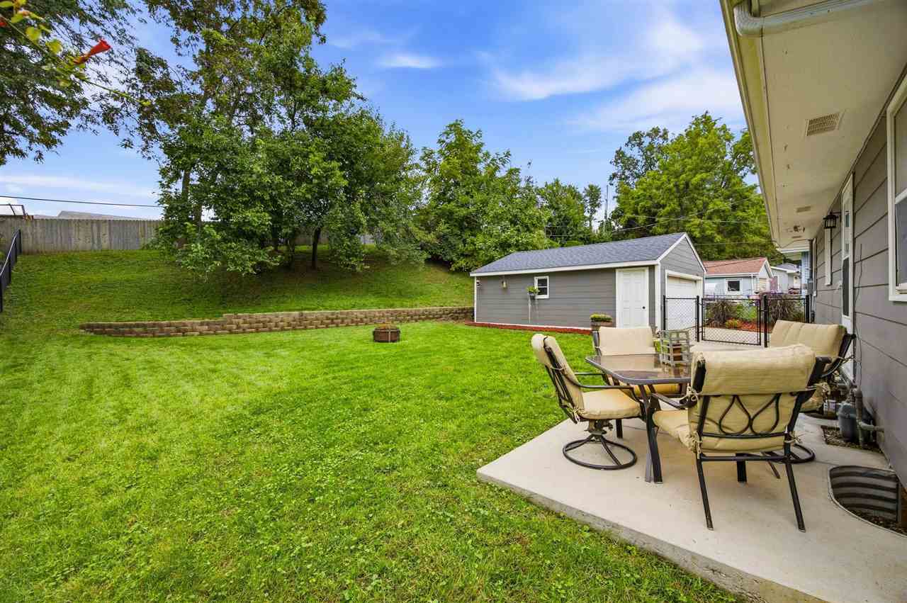 1648 24th Street NW Cedar Rapids IA 52405