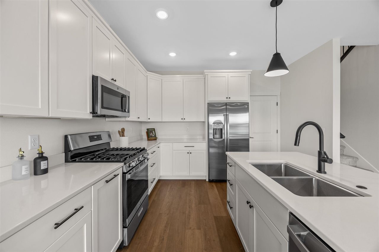1322 Isabelle Lane North Liberty IA 52317