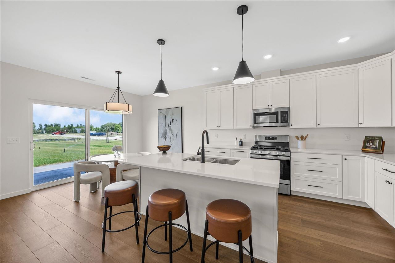 1322 Isabelle Lane North Liberty IA 52317