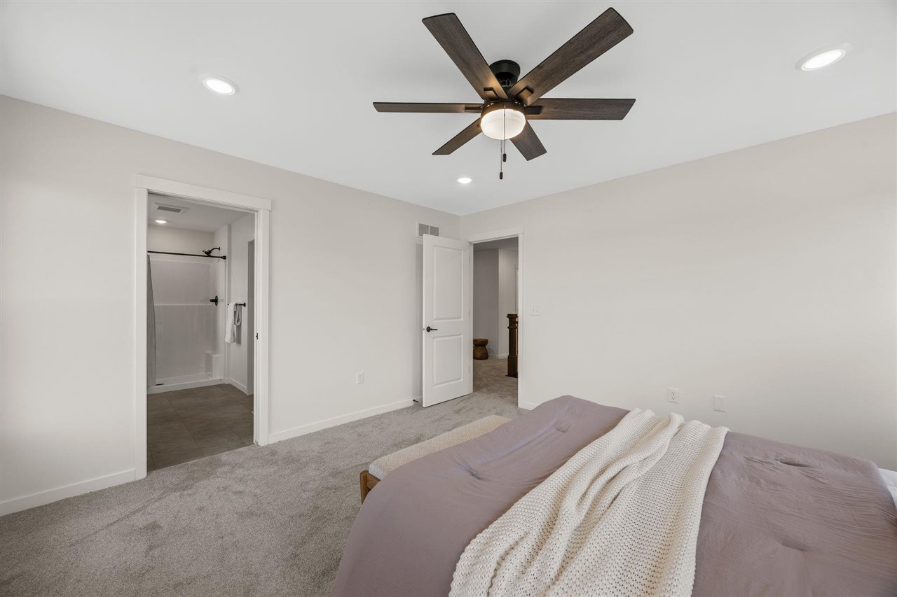 1322 Isabelle Lane North Liberty IA 52317