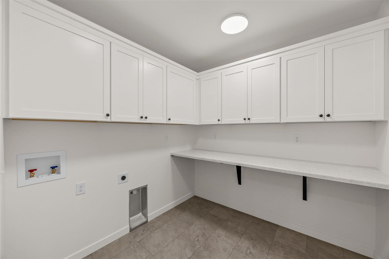 1322 Isabelle Lane North Liberty IA 52317