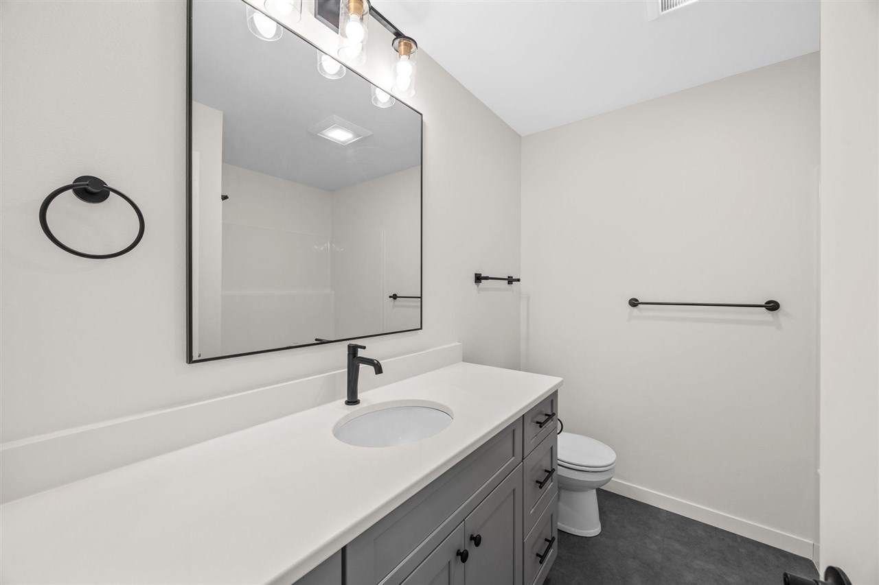 1322 Isabelle Lane North Liberty IA 52317