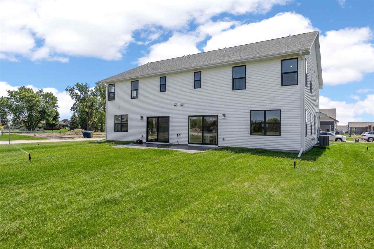 1322 Isabelle Lane North Liberty IA 52317
