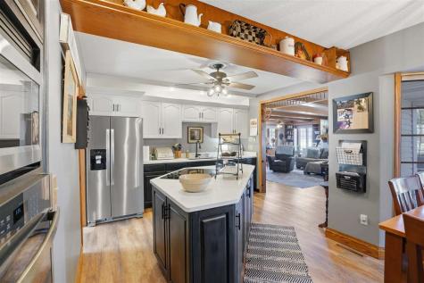 1105 N Marion Washington IA 52353