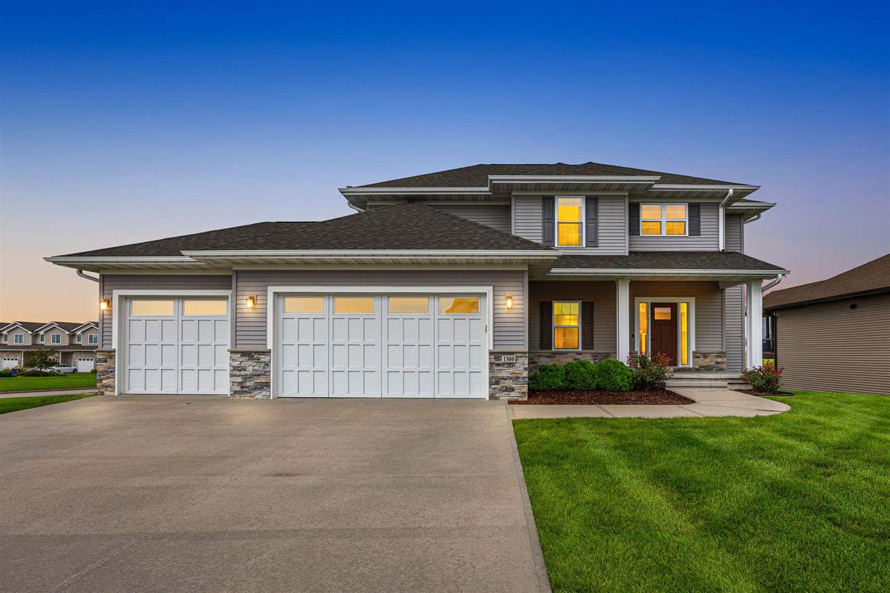 1300 E Tartan Drive North Liberty IA 52317