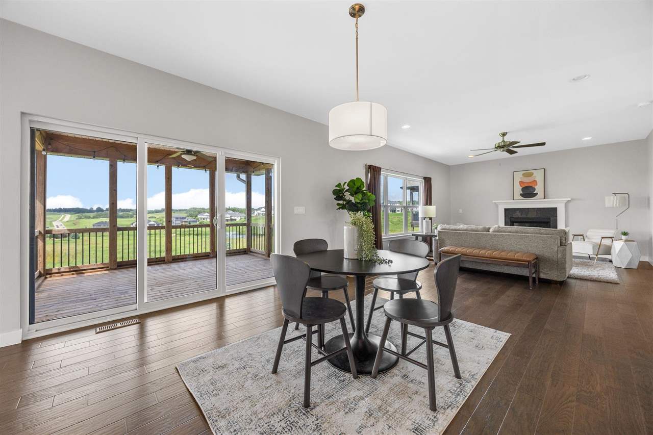 1300 E Tartan Drive North Liberty IA 52317