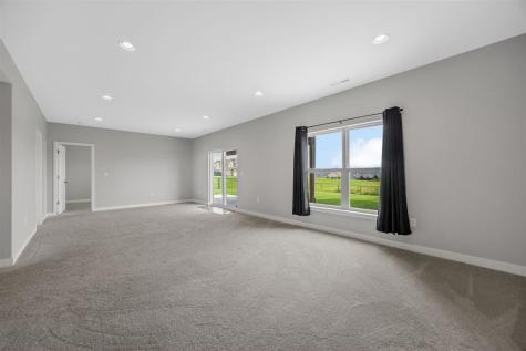 1300 E Tartan Drive North Liberty IA 52317