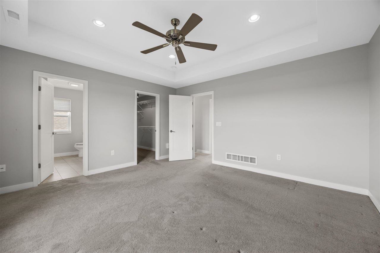 1300 E Tartan Drive North Liberty IA 52317