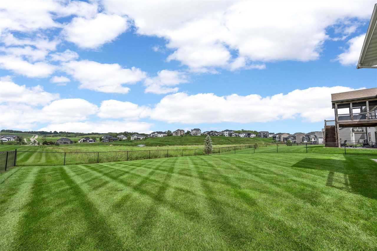 1300 E Tartan Drive North Liberty IA 52317