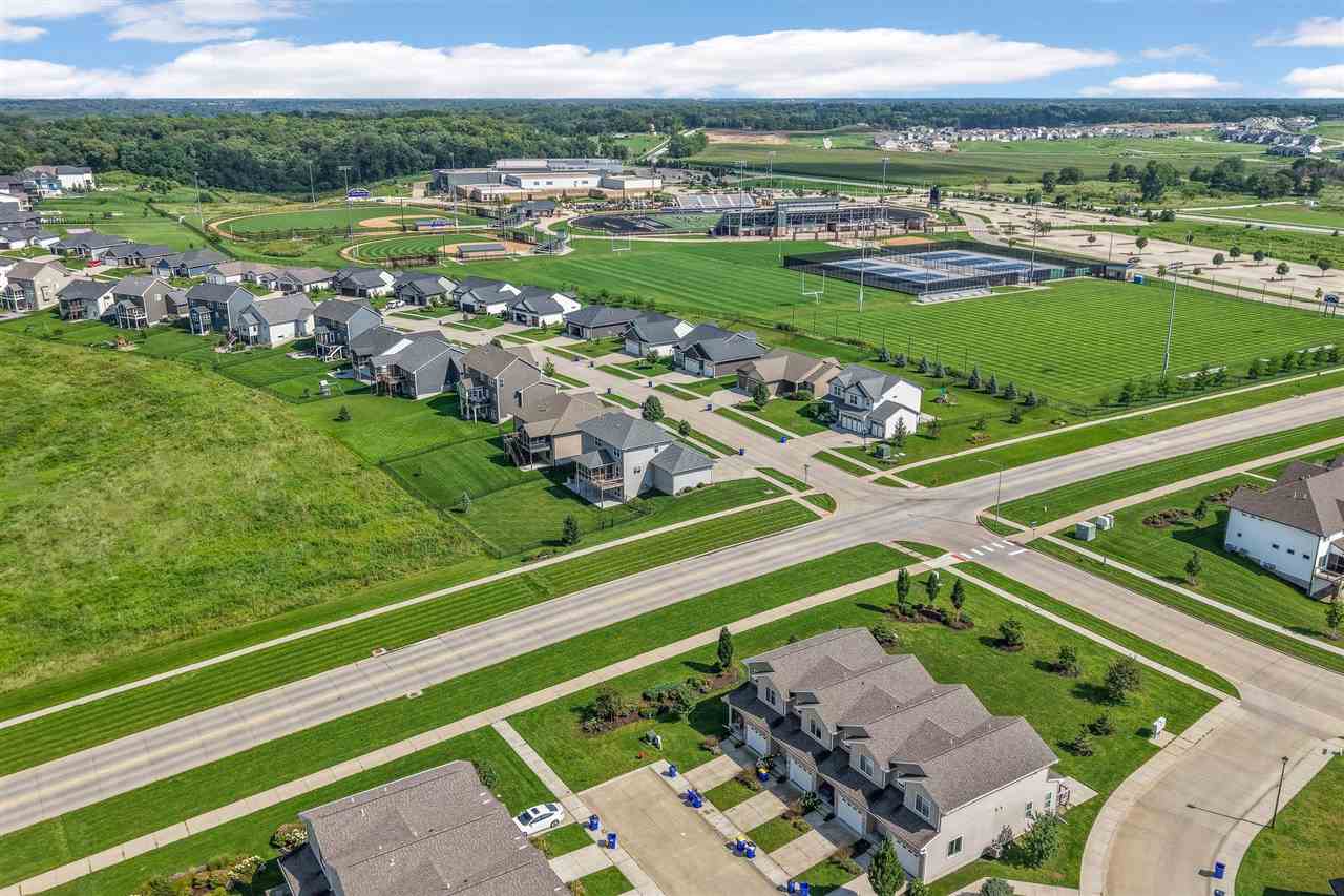 1300 E Tartan Drive North Liberty IA 52317