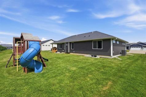 1435 Franklin Street North Liberty IA 52317