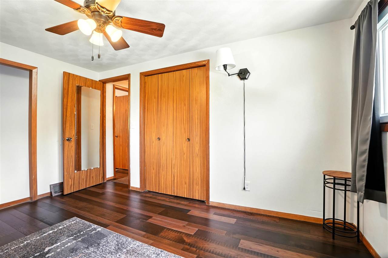 1175 Oakview Drive Columbus Junction IA 52738