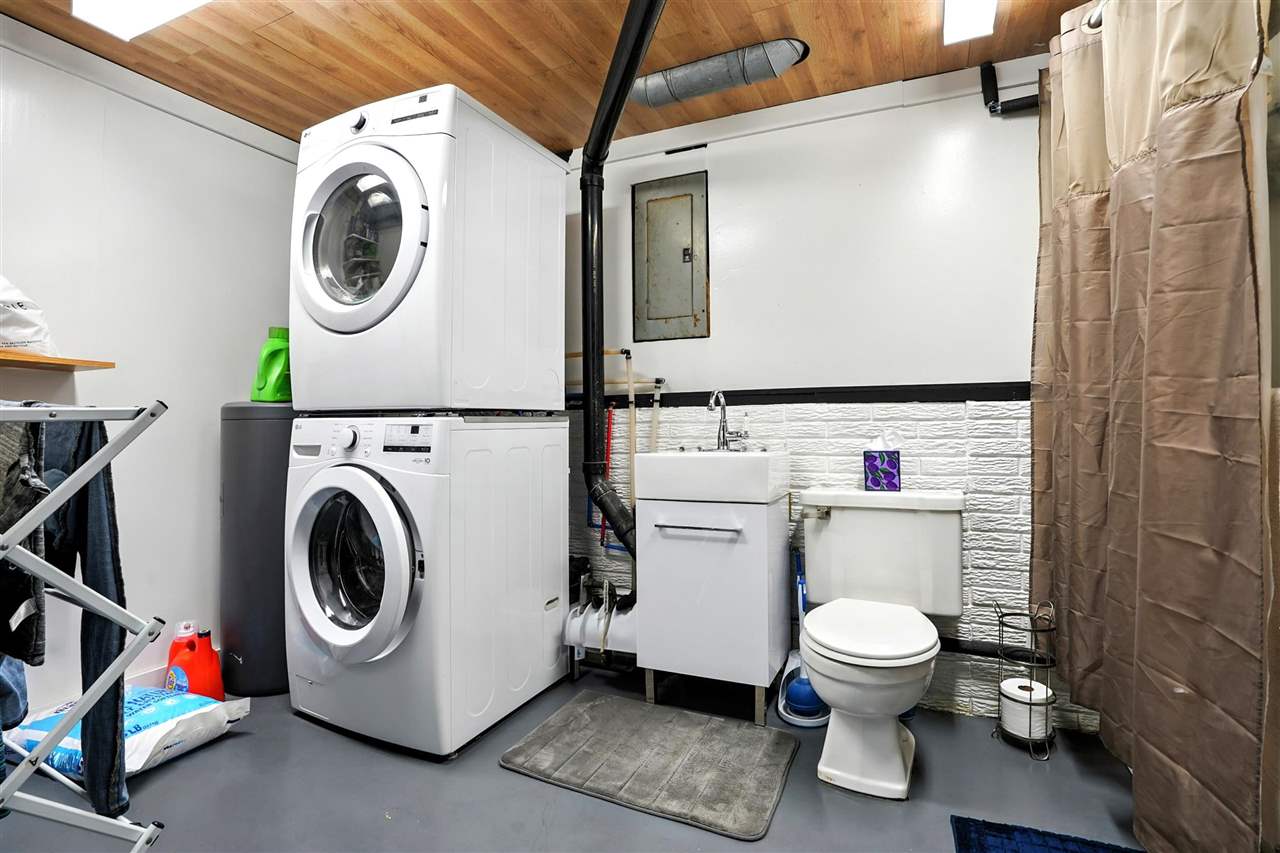 1175 Oakview Drive Columbus Junction IA 52738