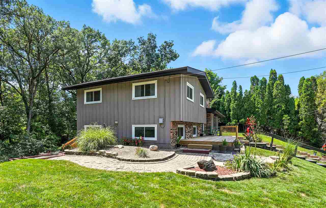 1175 Oakview Drive Columbus Junction IA 52738