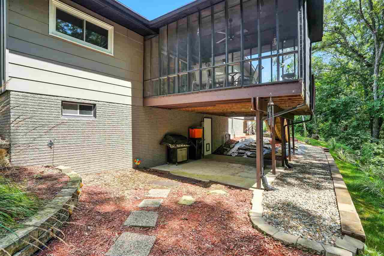 1175 Oakview Drive Columbus Junction IA 52738