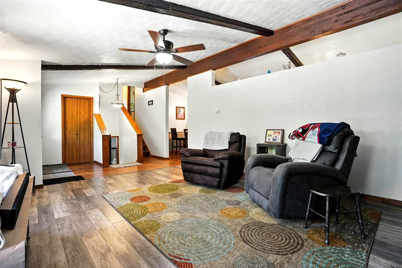 1175 Oakview Drive Columbus Junction IA 52738