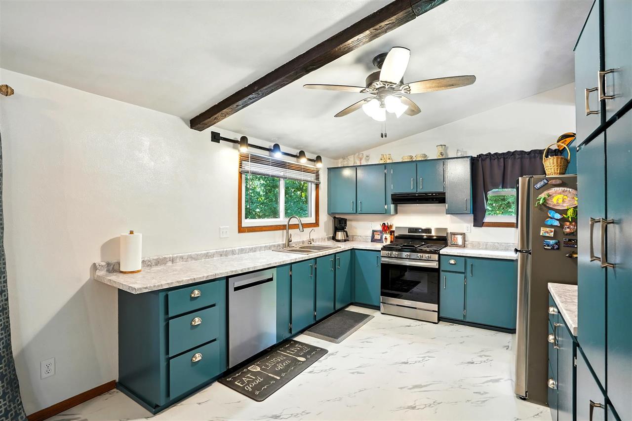 1175 Oakview Drive Columbus Junction IA 52738