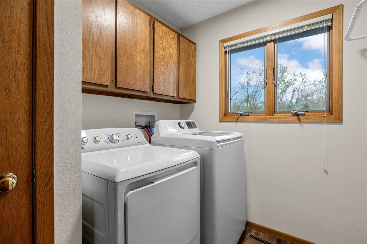 541 Amhurst Iowa City IA 52245
