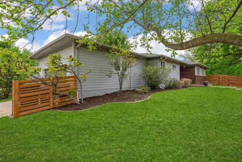 541 Amhurst Iowa City IA 52245