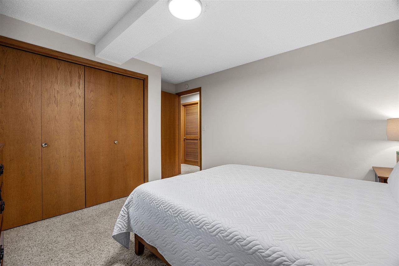 541 Amhurst Iowa City IA 52245