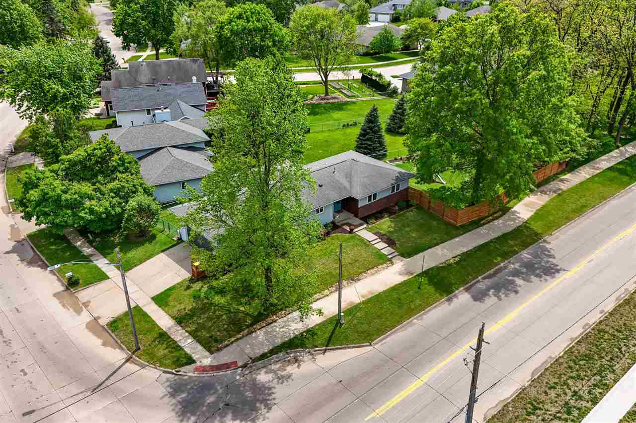 541 Amhurst Iowa City IA 52245