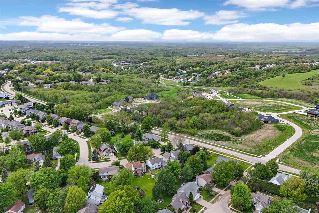 541 Amhurst Iowa City IA 52245
