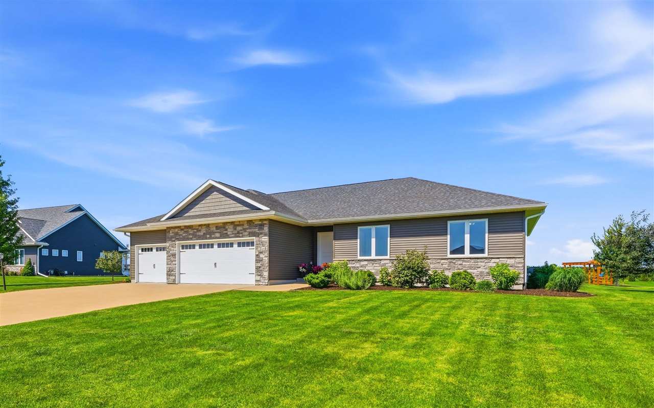 1246 Eagle Drive West Liberty IA 52776