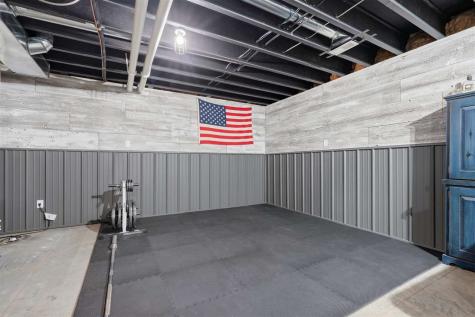 1246 Eagle Drive West Liberty IA 52776