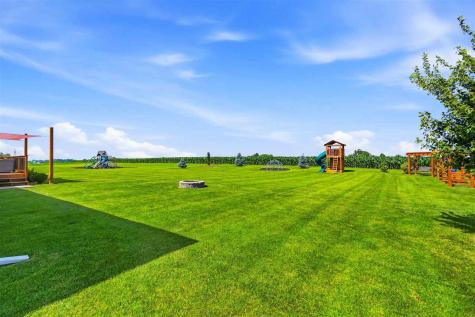 1246 Eagle Drive West Liberty IA 52776