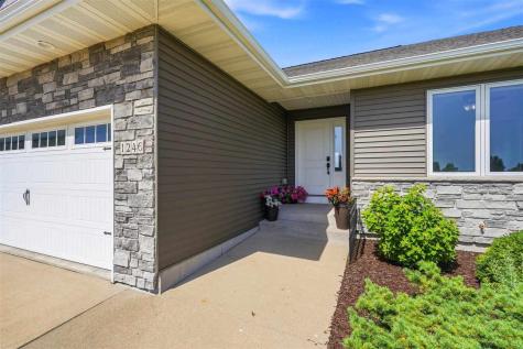 1246 Eagle Drive West Liberty IA 52776