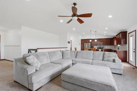 1246 Eagle Drive West Liberty IA 52776