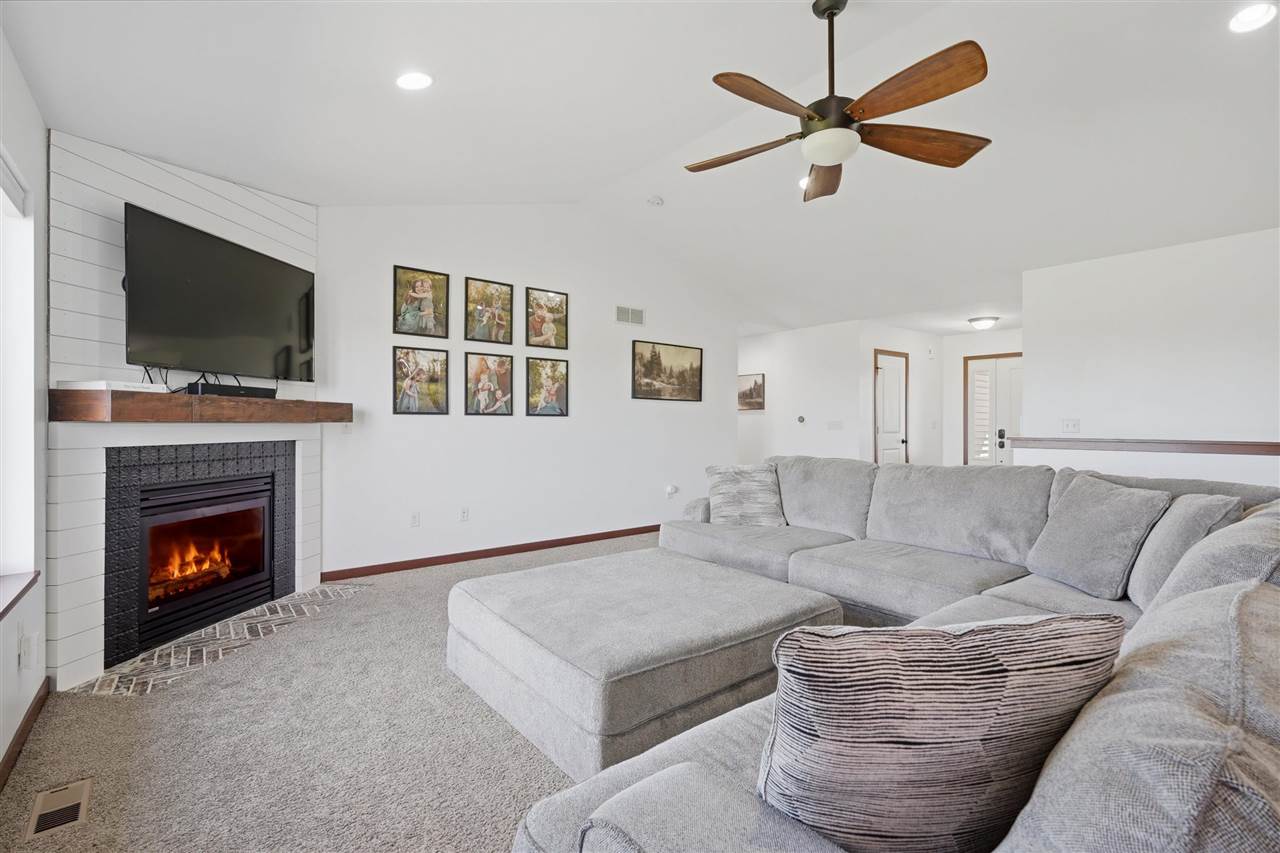 1246 Eagle Drive West Liberty IA 52776