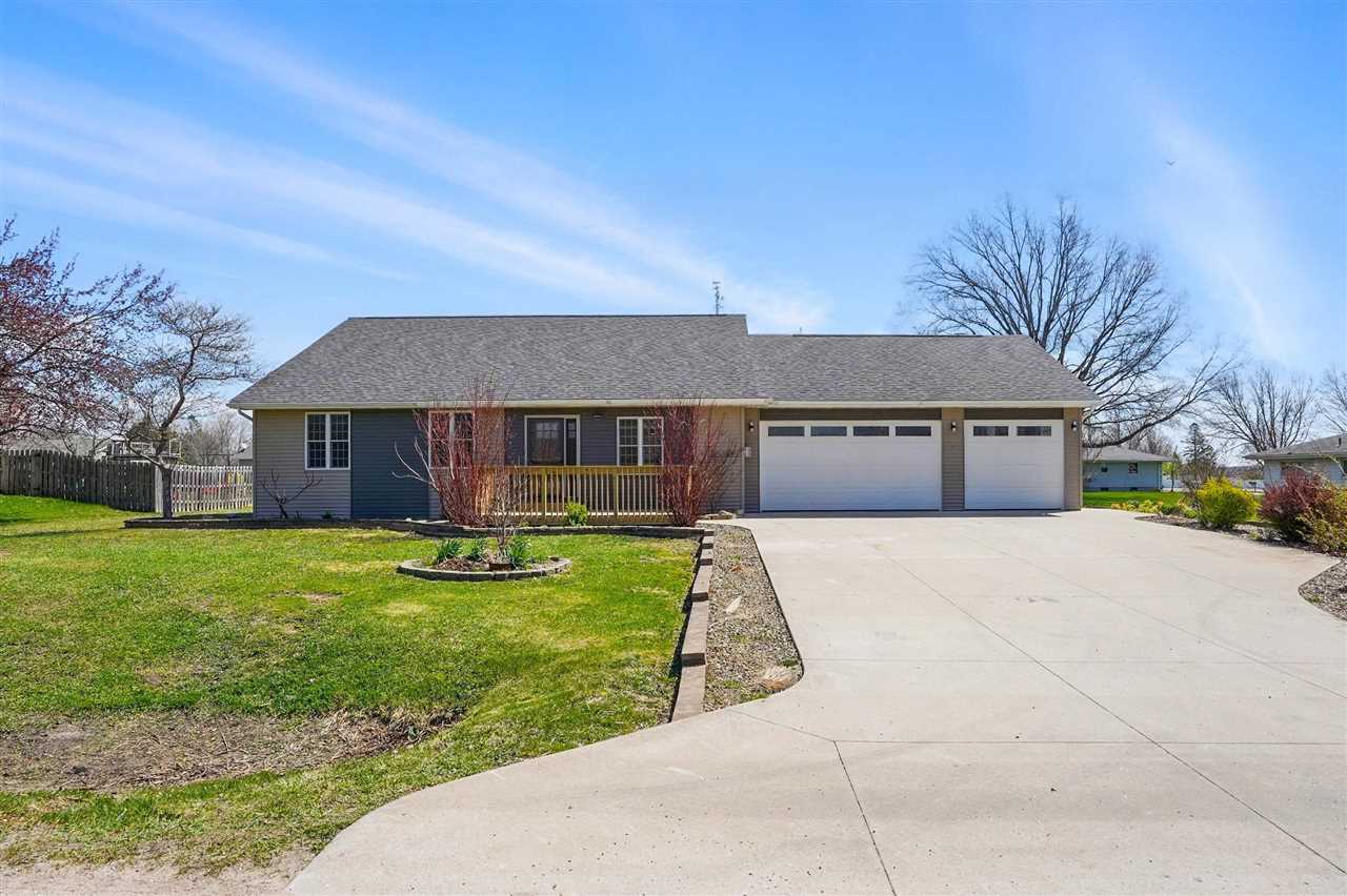 808 40th Avenue Amana IA 52203