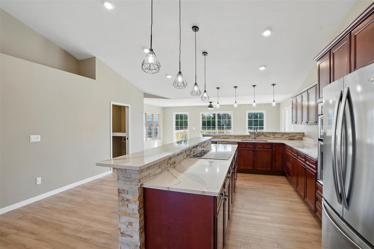 808 40th Avenue Amana IA 52203