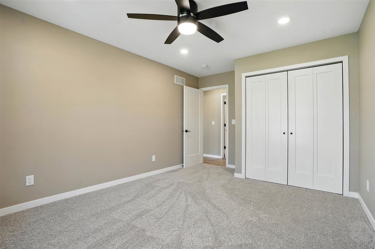 808 40th Avenue Amana IA 52203